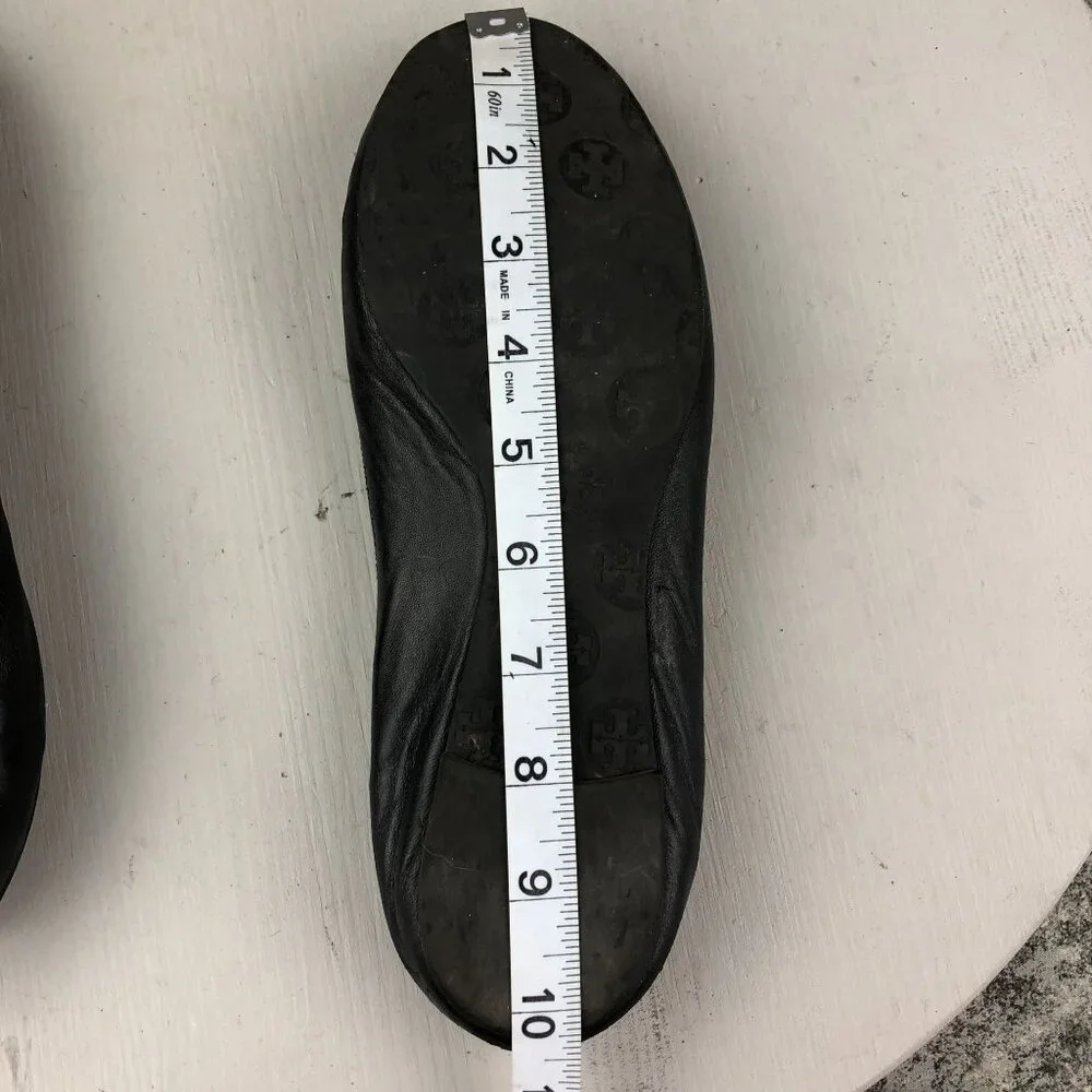 Tory Burch Women's Size 9** Reva Black Leather Closed Toe Medallion Flats FAIR